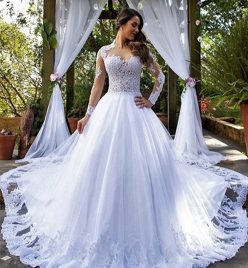 Wedding gown